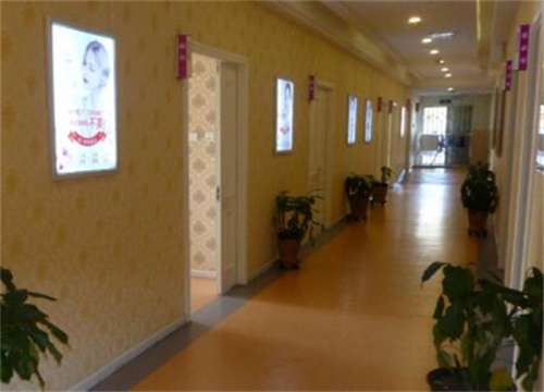 包头百悦整形美容医院.jpg