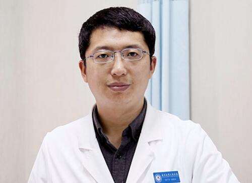 李广学医生.jpg