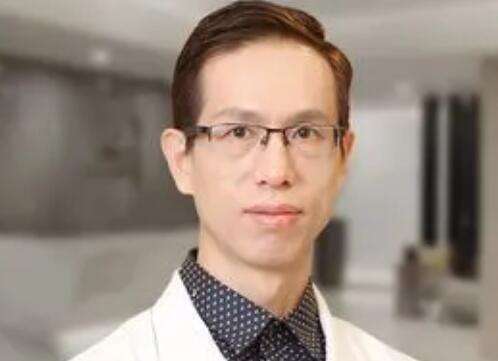 李健.jpg