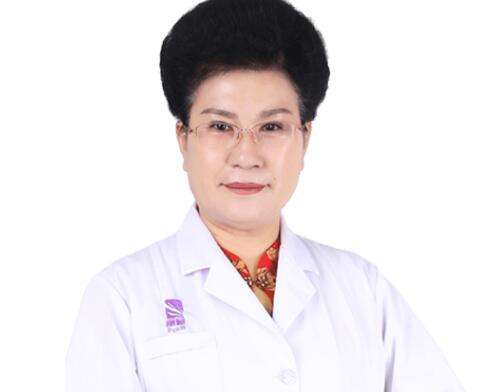 李桂珍医生.jpg