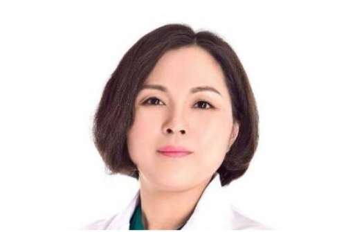 周珍艳.jpg