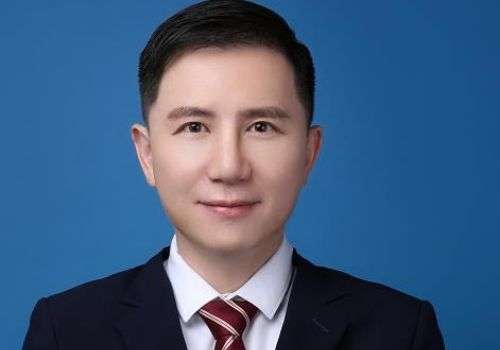 邓健.jpg