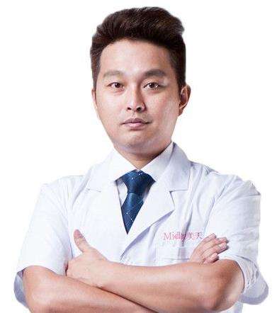 朱晓浩医生.jpg