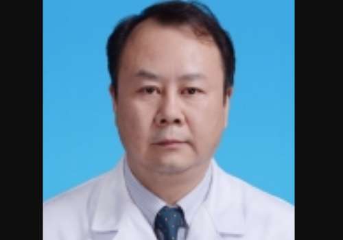 卢帆.jpg