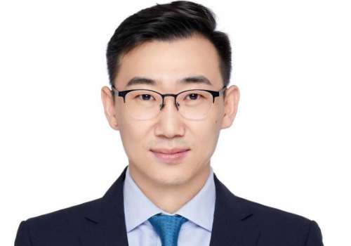 白明.jpg