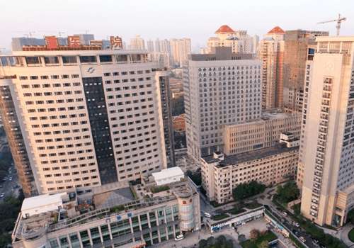 重庆医科大学附属第一医院.jpg