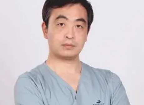 陈凤超.jpg