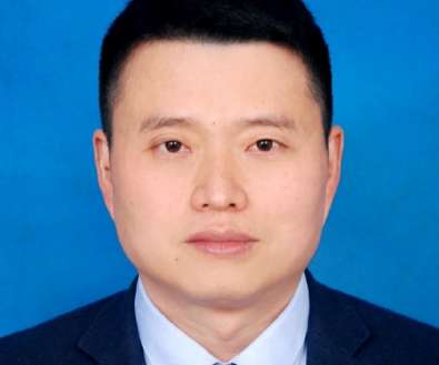 何云帆.jpg