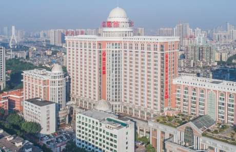 南方医科大学珠江整医院.jpg
