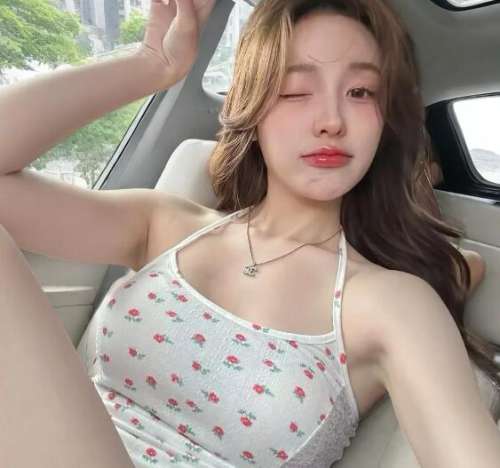 隆胸 隆胸