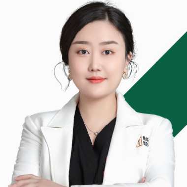 张潇潇.jpg