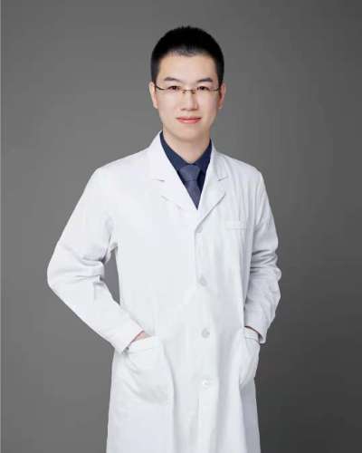 杨硕.jpg