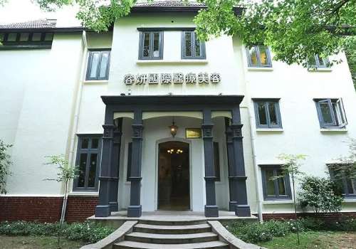 上海容妍.jpg